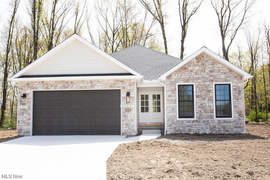 The Villas of Macy Lane is a "Planned Unit Development" (PUD)  Located on a private cu-de-sac street in Iron Wood Commons neighborhood.  29 homesites featuring two and three bedroom luxury Villas.  Just steps from the Hampton Inn, The Inn At Ironwood, and restaurants offering a variety of dining choices. The features include a full basement, 90+ High efficiency Carrier furnaces, 150 service, Andersen 400 series windows, Gourmet kitchen, quartz counters, 9' ceilings in the Great room. HOA fee of $140.00 covers mowing , and fertilization of each condo, and all common areas.  Each owner responsible for maintenance of their shrubs. Plowing is limited to the streets, and owners are responsible for their own driveways, and transh collection fee.