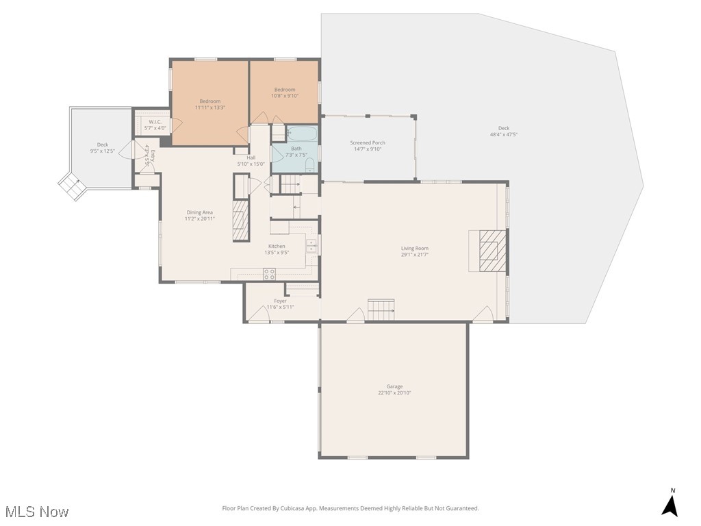 Main image without alt text