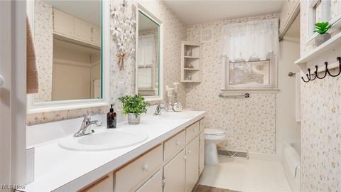 Tiny photo for 1268 Ellen Drive, Zanesville, OH 43701 (MLS # 5178634)