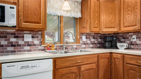 Tiny photo for 1268 Ellen Drive, Zanesville, OH 43701 (MLS # 5178634)