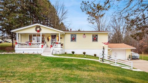 Photo of 1268 Ellen Drive, Zanesville, OH 43701 (MLS # 5178634)