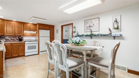 Tiny photo for 1268 Ellen Drive, Zanesville, OH 43701 (MLS # 5178634)