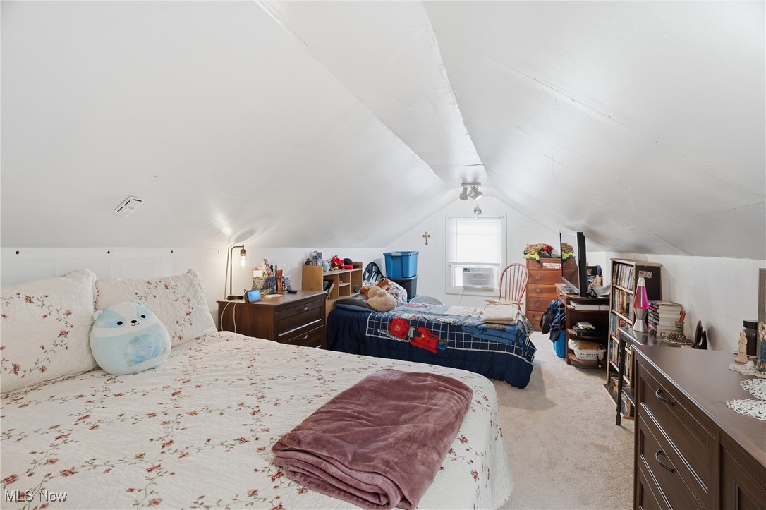 Roselynne Heights Adn - Residential