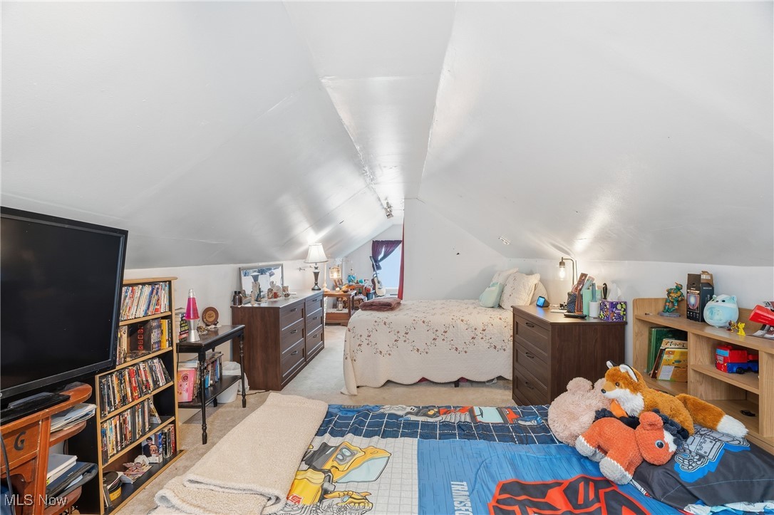 Roselynne Heights Adn - Residential