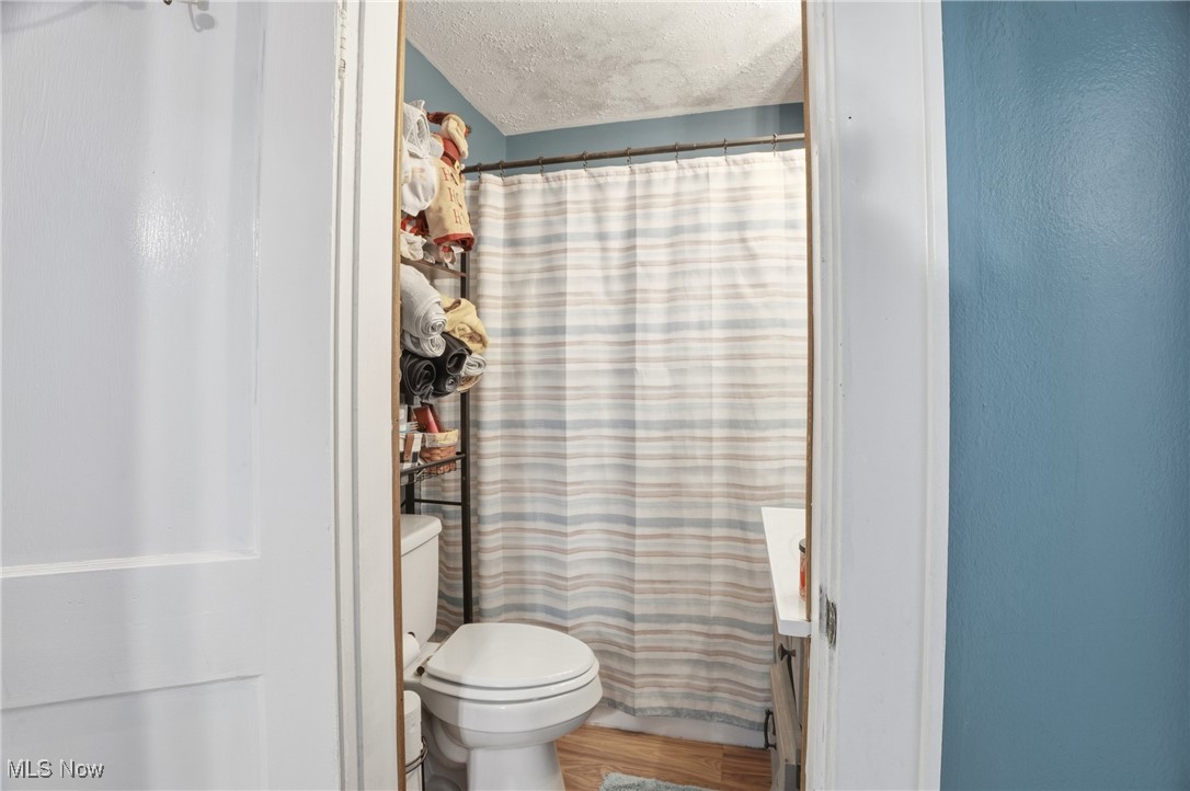 Roselynne Heights Adn - Residential