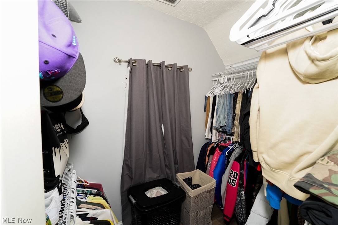 T I Kerns Allotment - Residential Income