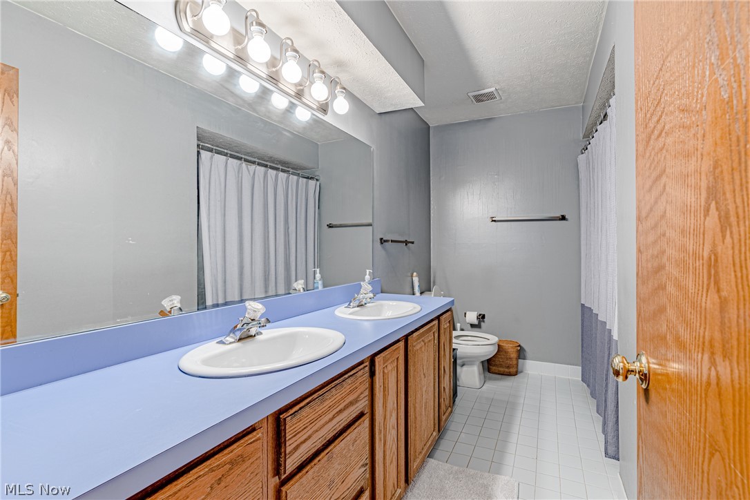 Oakview Estates - Residential