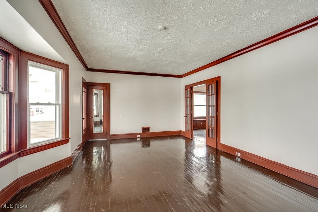 Lorain Hlnds Resub - Residential Lease