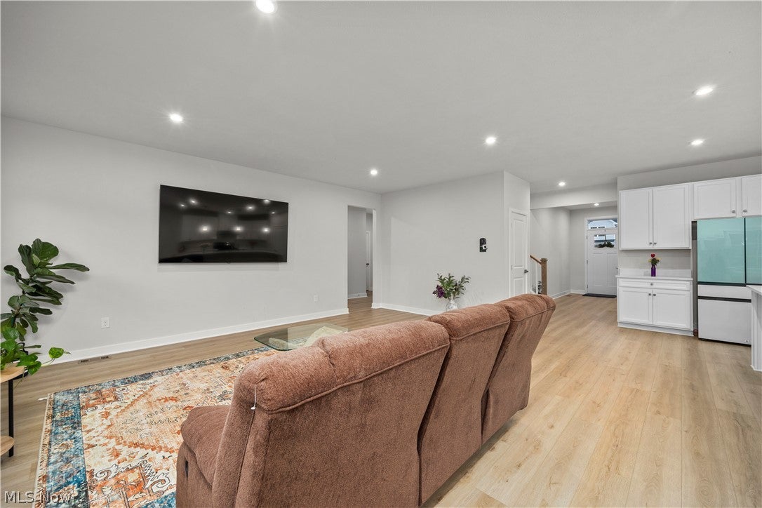 1020 Ashford Court