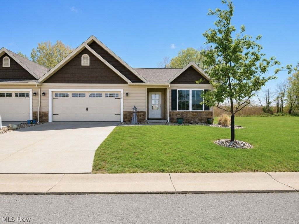 Photo of 338 Nautical Way, Fairport Harbor, OH 44077 (MLS # 5209347)