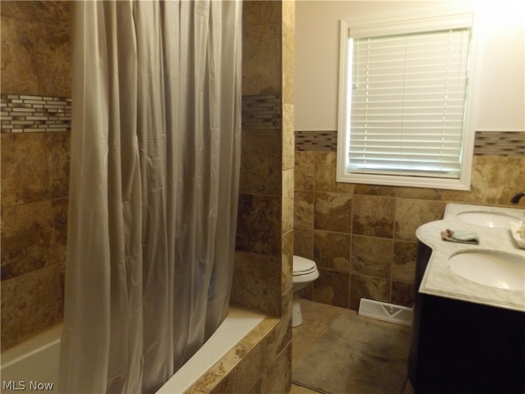 Suffield - Residential