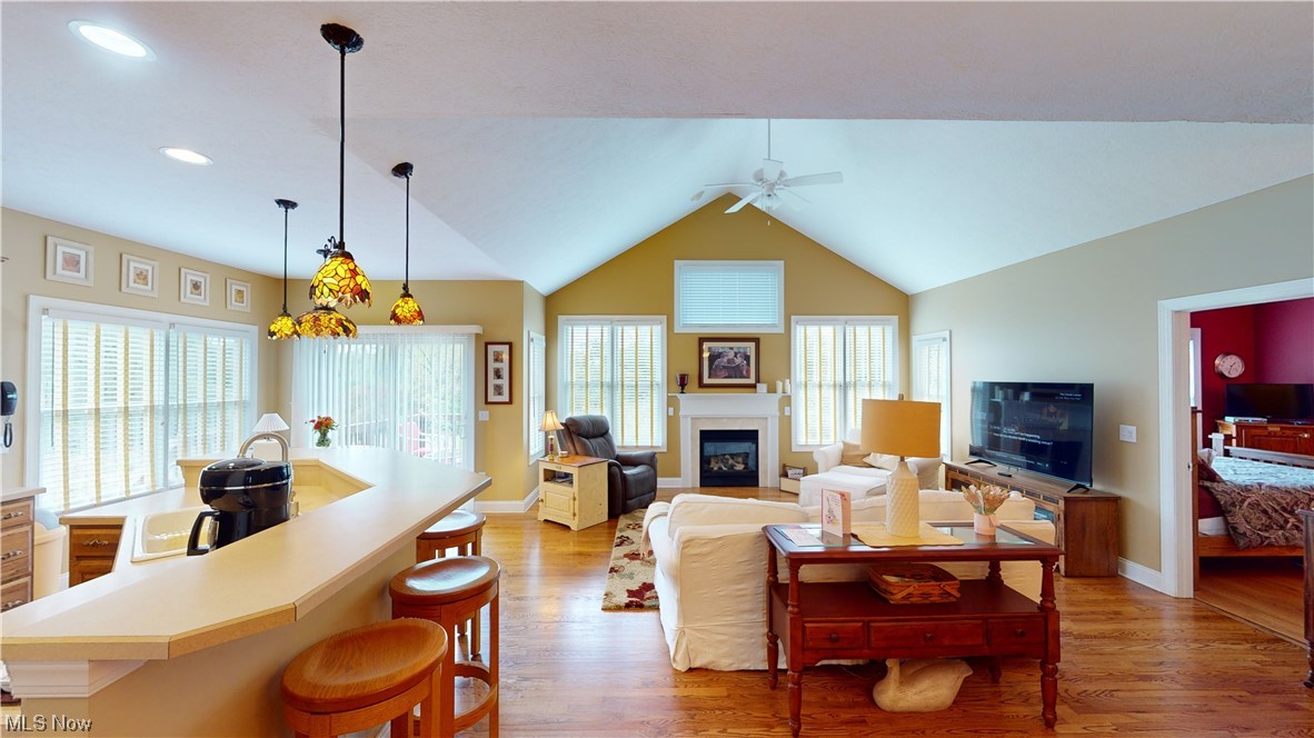 Lakes/Franklin Mills - Residential