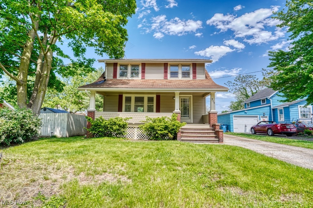 215 Maine Avenue, Lorain, Ohio image 1