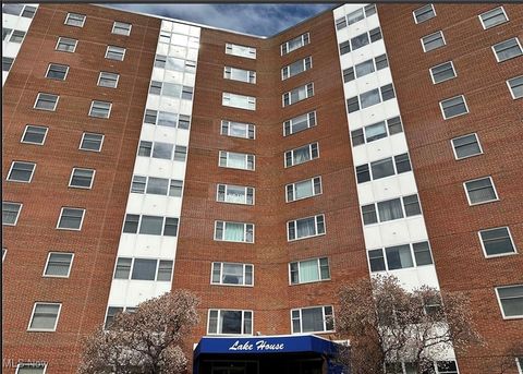 11850 Edgewater Drive 721 Lakewood OH 44107