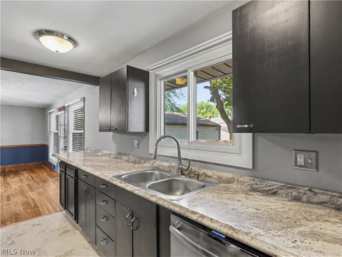 Tiny photo for 1515 Collinwood Circle, Cuyahoga Falls, OH 44221 (MLS # 5245989)