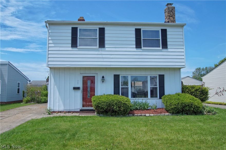 MOVE IN READY and FULLY UPDATED and UPGRADED!  NEWER*Paint*Carpet*Granite*Appliances*Bathrooms*Fixtures*Doors*Flooring*Hardware*Furnace*Hot Water Tank* Fully fenced yard with 2 car garage.  Great curb appeal and close to EVERYTHING!  Eat in kitchen area, large laundry/pantry/storage/mud room off side entry.  Rare fireplace in living/family room and 4 BR!  An easy place to make your home.