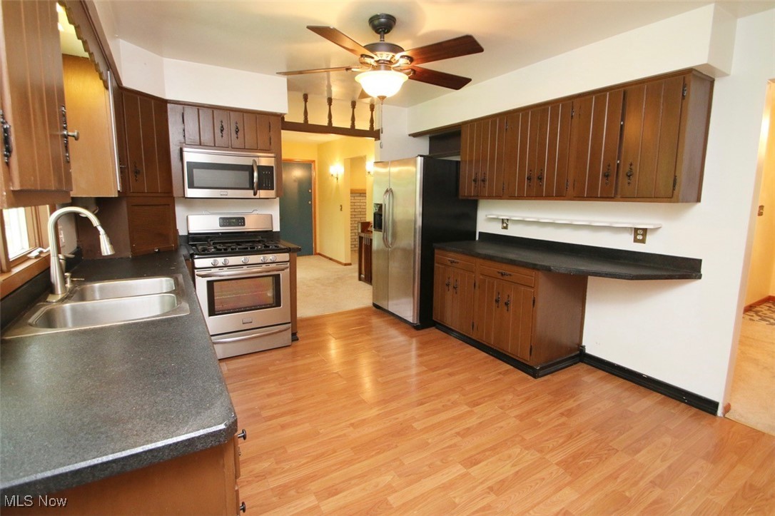 8830 Billings Road, Willoughby, Ohio image 12