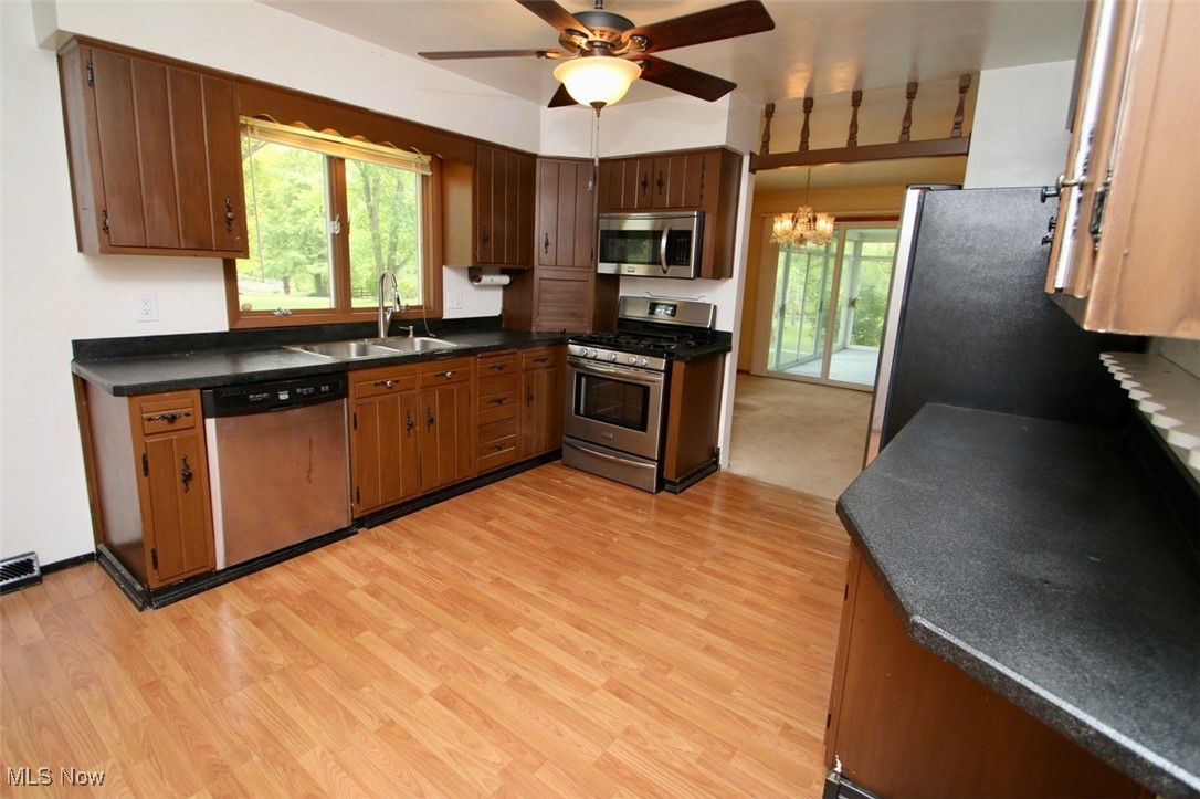 8830 Billings Road, Willoughby, Ohio image 11