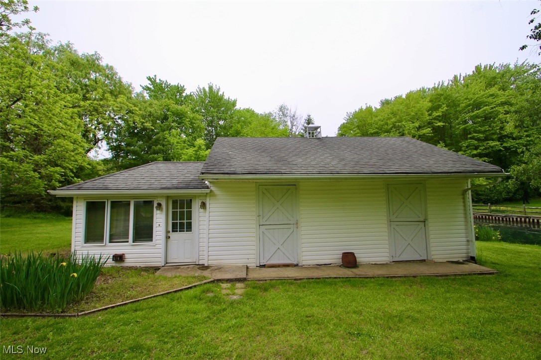 8830 Billings Road, Willoughby, Ohio image 31