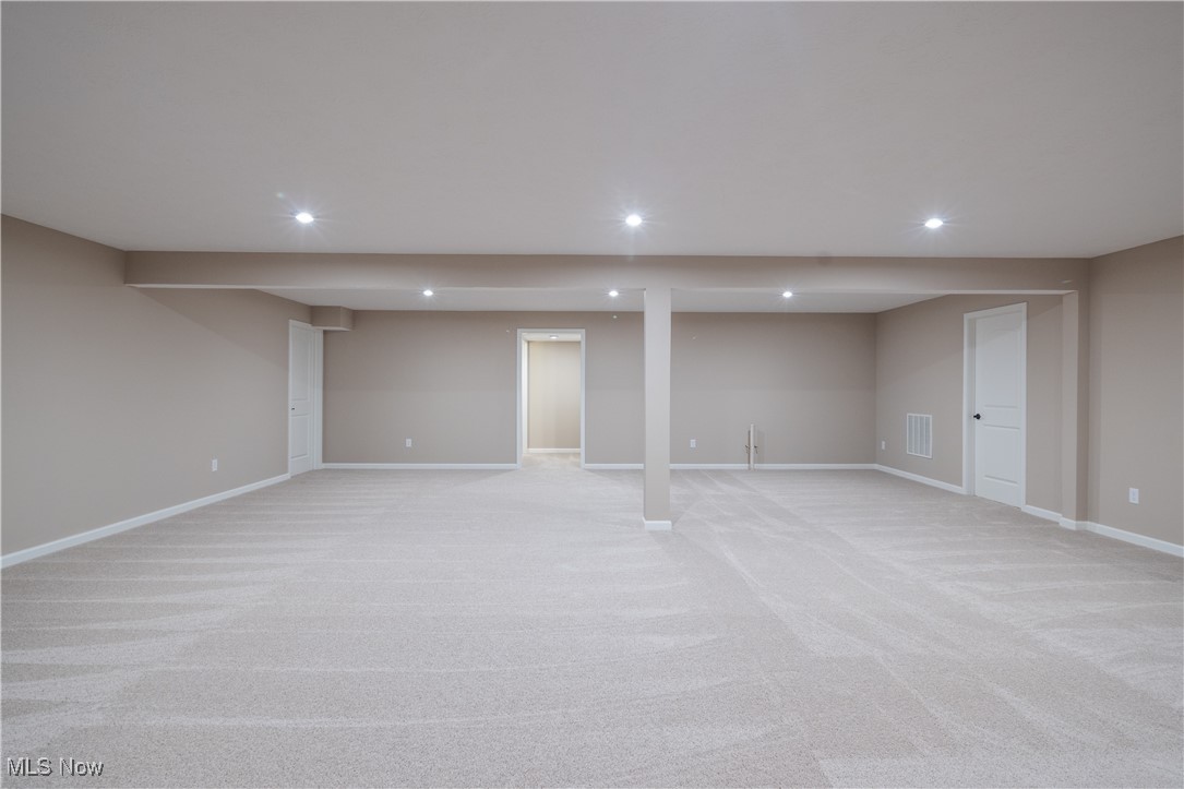 10261 Baker Creek Lane, Columbia Station, Ohio image 36