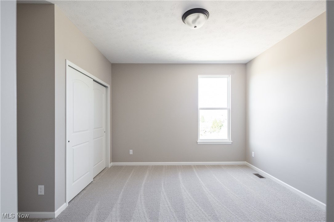 10261 Baker Creek Lane, Columbia Station, Ohio image 29