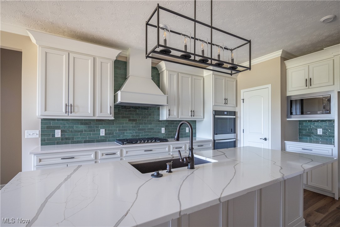 10261 Baker Creek Lane, Columbia Station, Ohio image 13