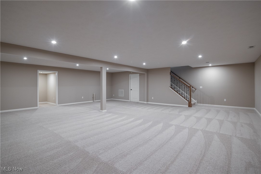 10261 Baker Creek Lane, Columbia Station, Ohio image 37