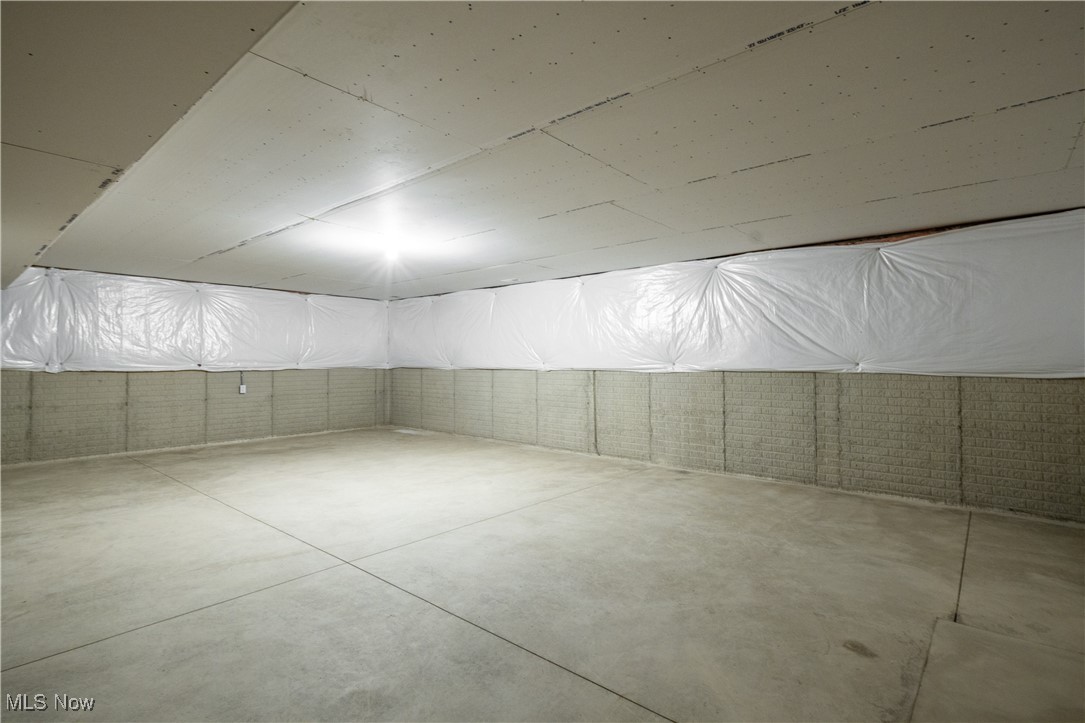 10261 Baker Creek Lane, Columbia Station, Ohio image 39