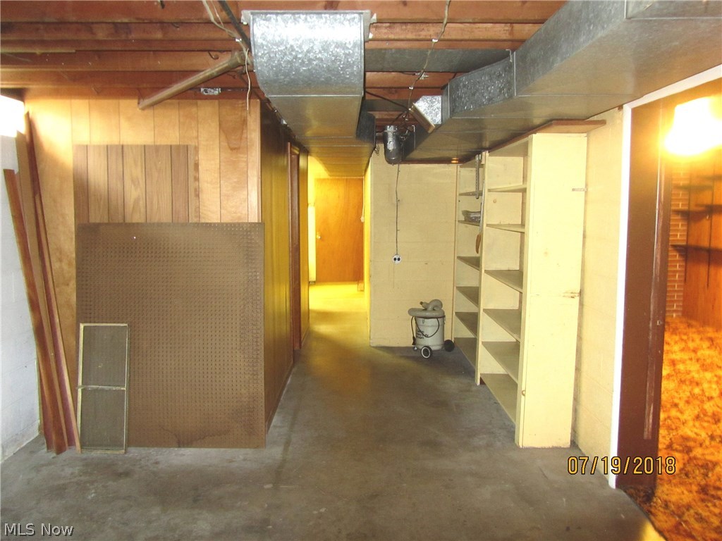 West Manor - Residential