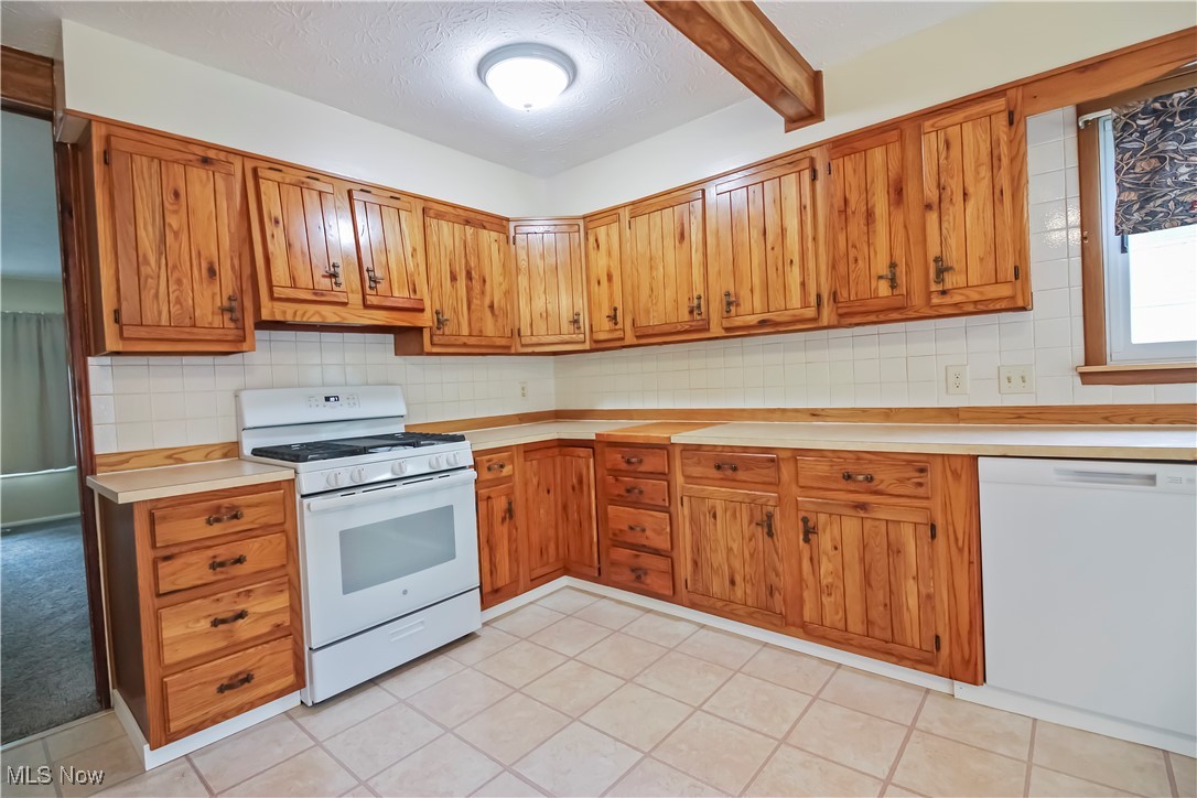 1658 Travers Road, Madison, Ohio image 15
