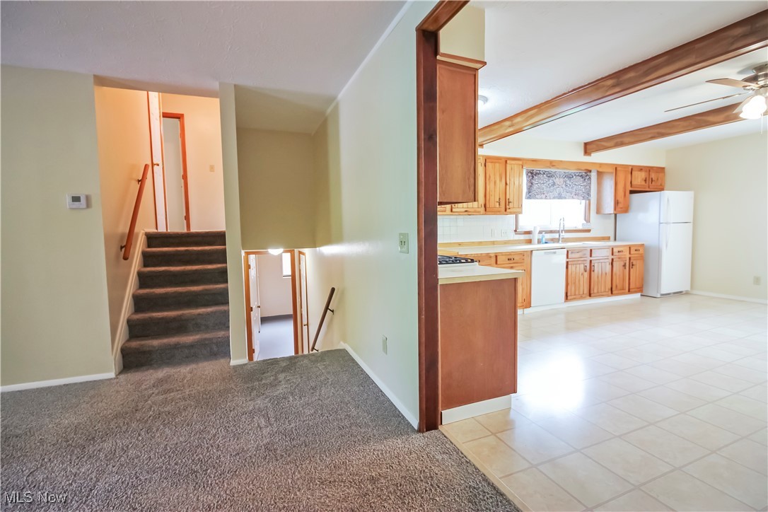 1658 Travers Road, Madison, Ohio image 7