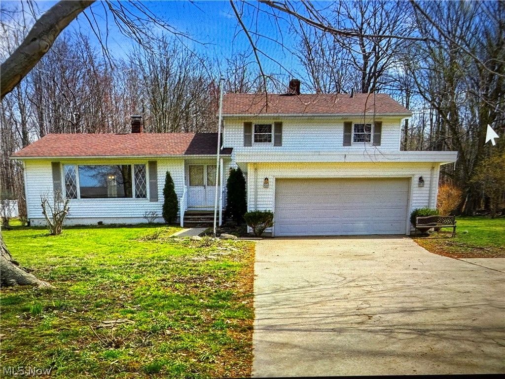 Photo of 7316 Regal Drive, Conneaut, OH 44030 (MLS # 5200762)