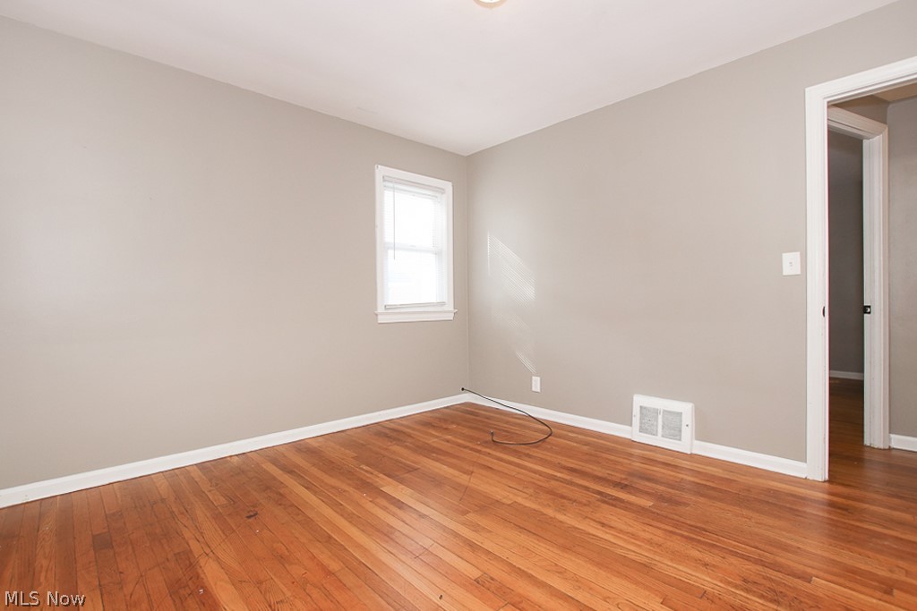 S H Kleinman Realty Cos Utopi - Residential Lease