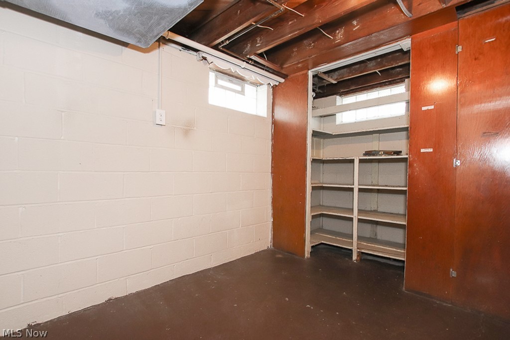 S H Kleinman Realty Cos Utopi - Residential Lease