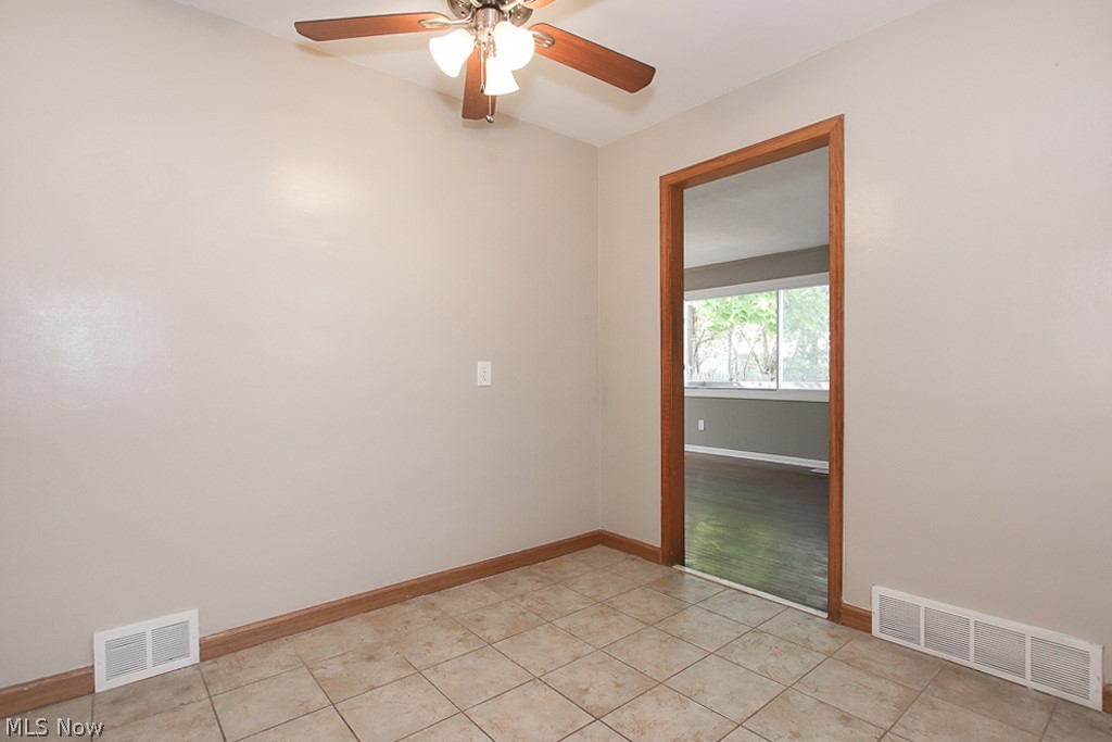 S H Kleinman Realty Cos Utopi - Residential Lease