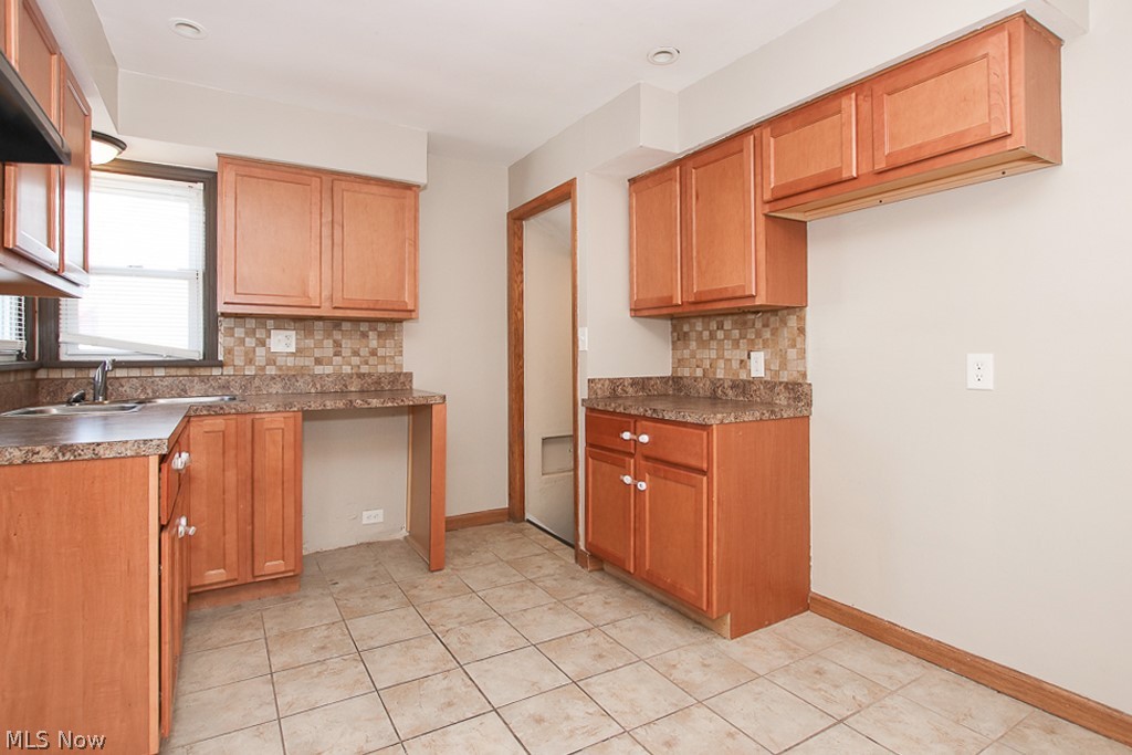 S H Kleinman Realty Cos Utopi - Residential Lease