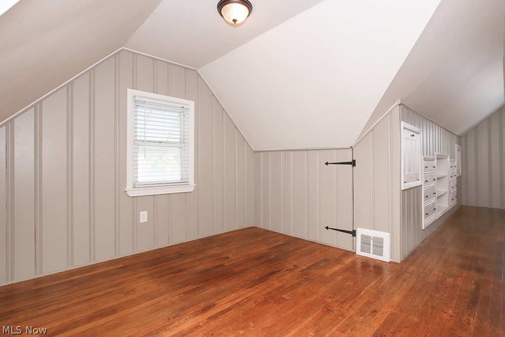 S H Kleinman Realty Cos Utopi - Residential Lease