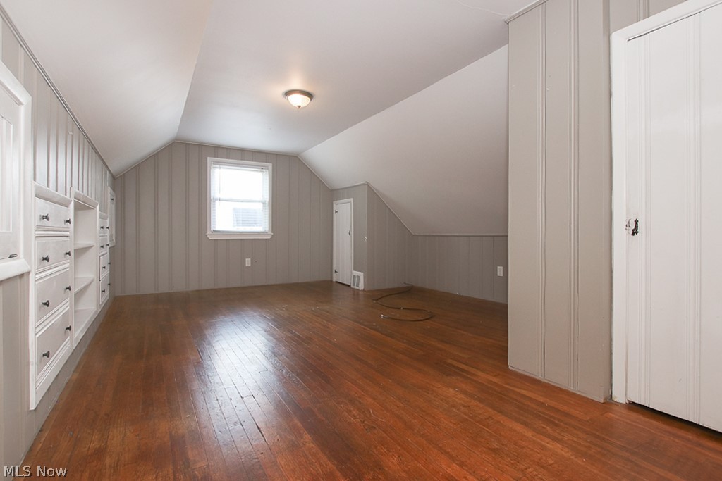 S H Kleinman Realty Cos Utopi - Residential Lease