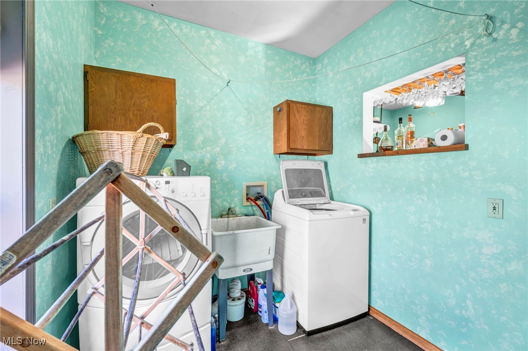 Barberton - Commercial Sale