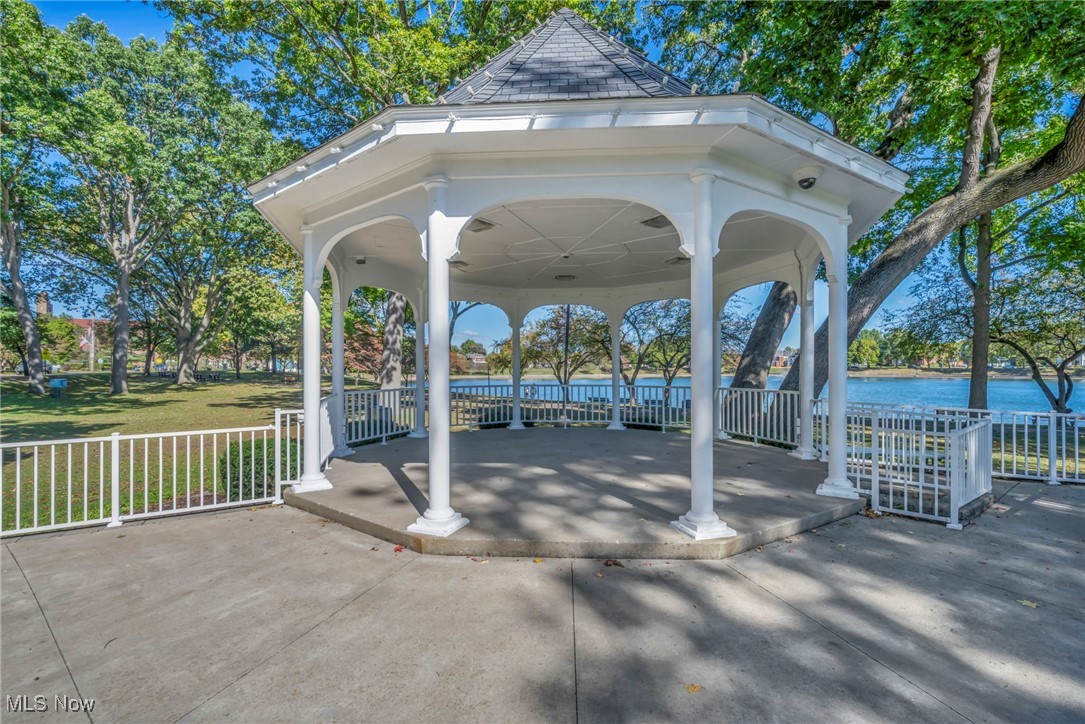 Barberton - Commercial Sale