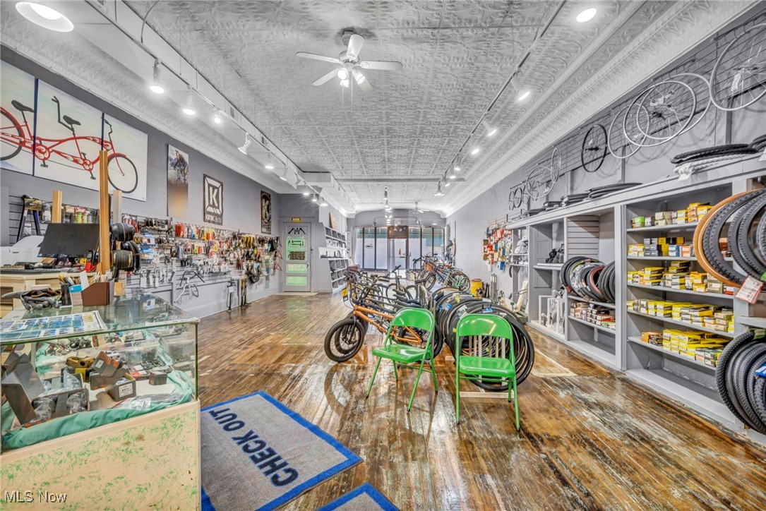 Barberton - Commercial Sale