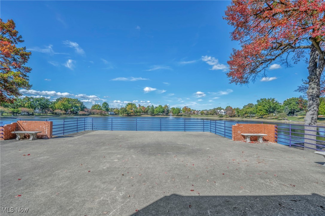 Barberton - Commercial Sale