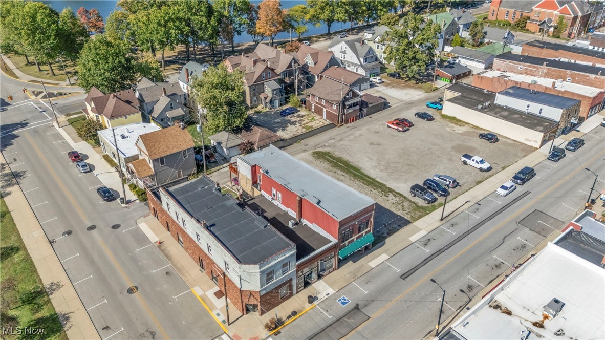 Barberton - Commercial Sale