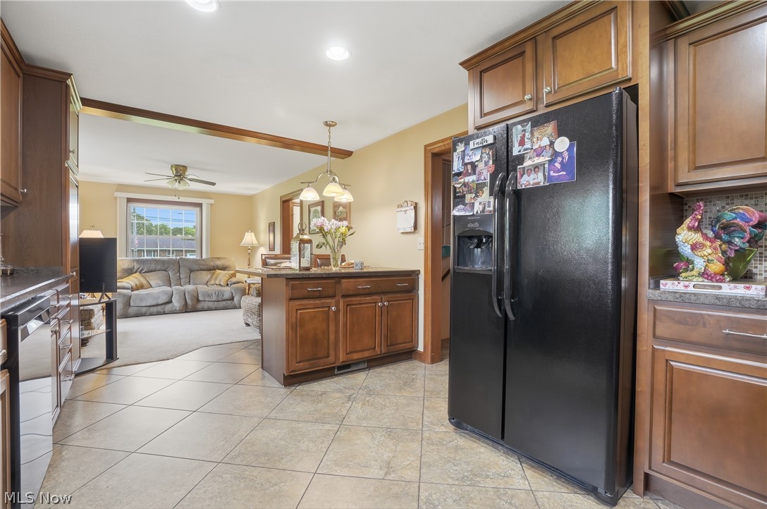 Cherry Vly Iron Works Add - Residential