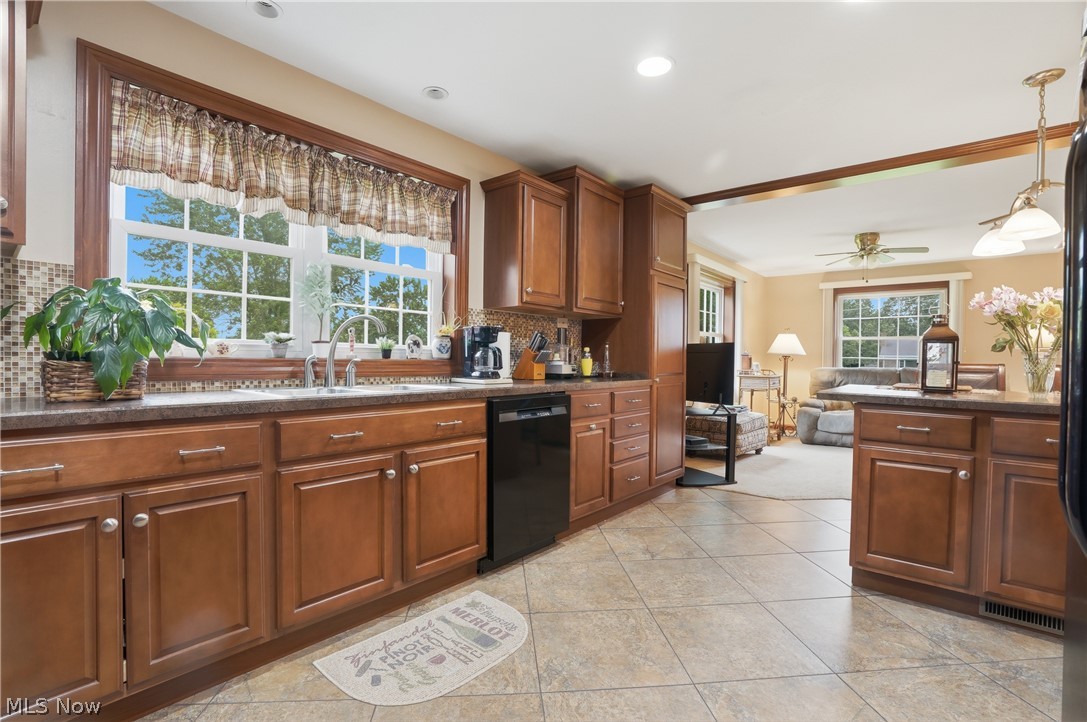 Cherry Vly Iron Works Add - Residential