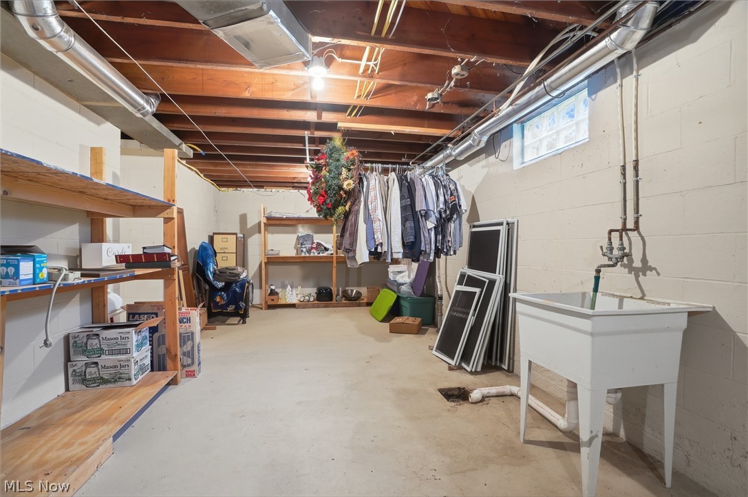 Cherry Vly Iron Works Add - Residential