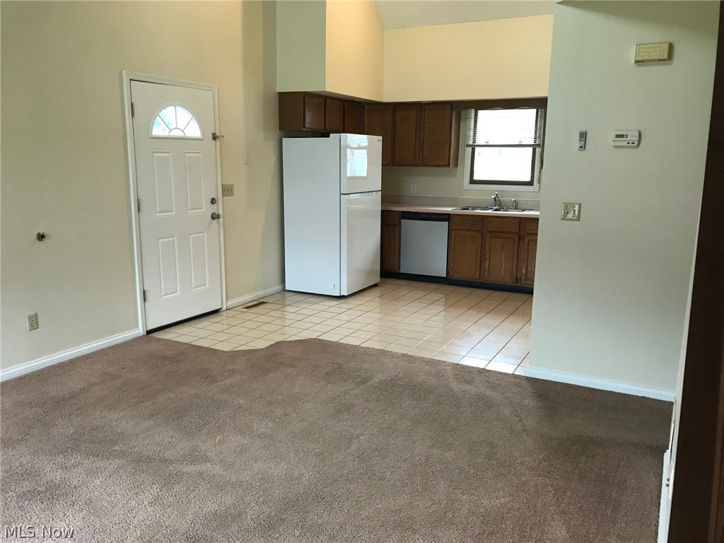 Holland M Gary - Residential Lease