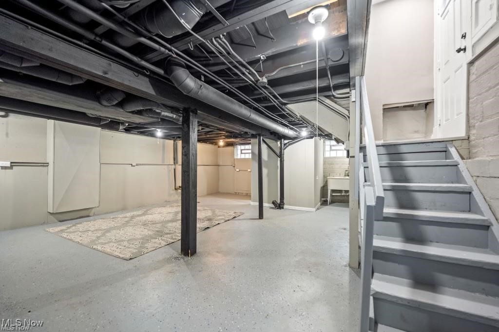 Lakewood Sub - Residential Lease