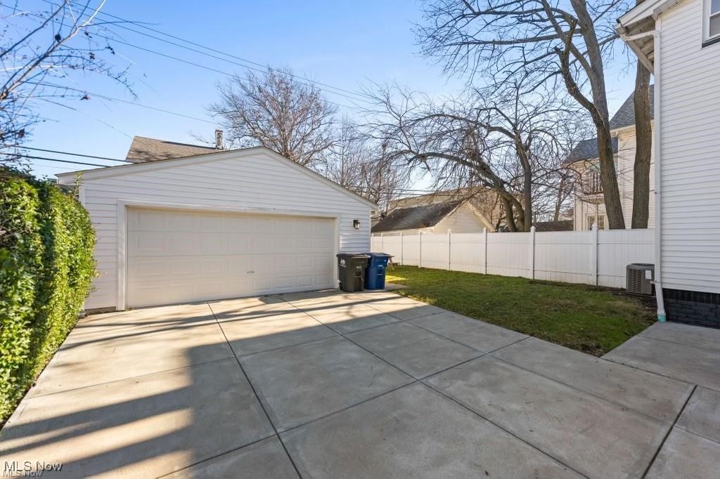 Lakewood Sub - Residential Lease