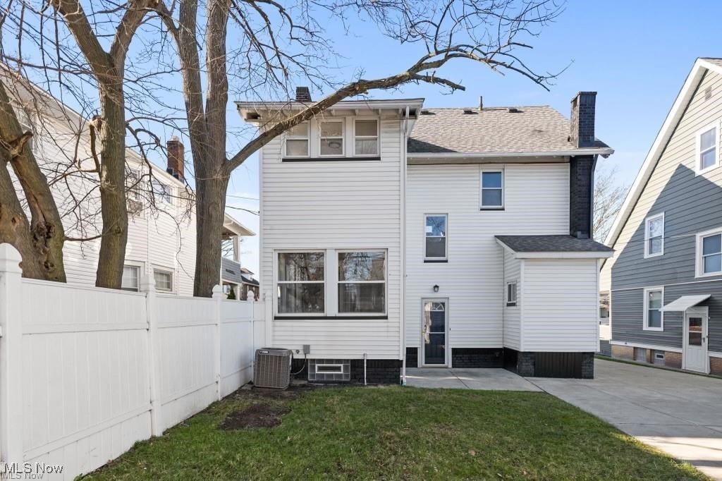 Lakewood Sub - Residential Lease